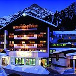 C Hotel Andreas Hofer  010 Winterfassade